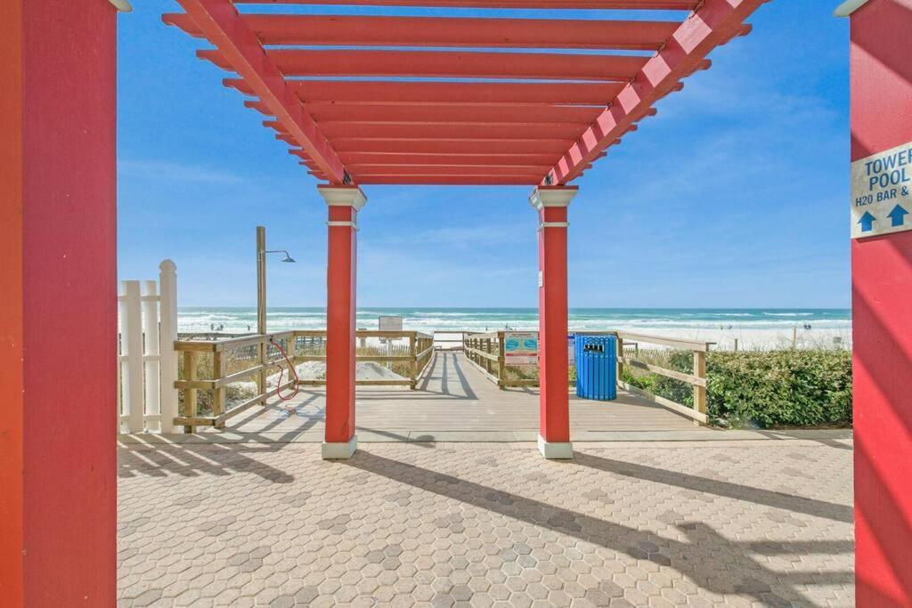Beachfront Condo #607 At Majestic Beach Resort Panama City Beach Exterior foto